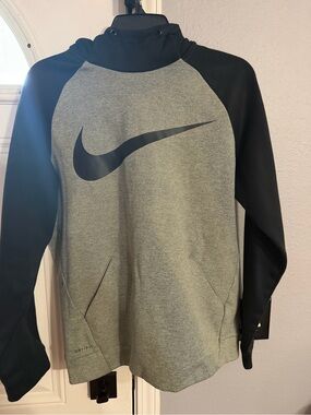 Nike Black & Gray Dri-FIT Pullover Hoodie